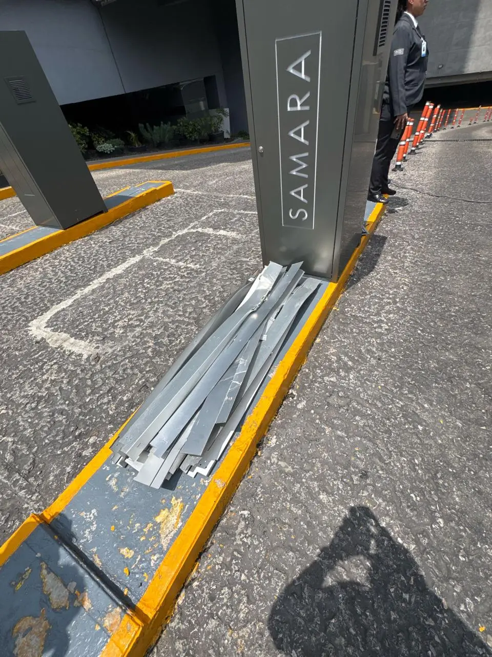 Reparación de perfiles de aluminio en rampa vehicular — foto 8
