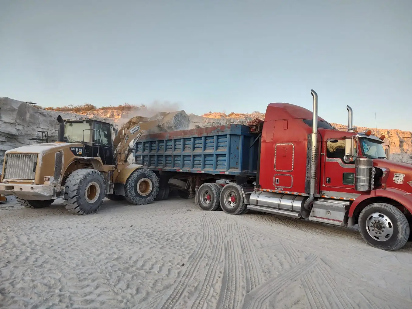 Transportación de materiales pétreos — foto 15